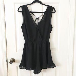 ASTR Sleeveless Romper